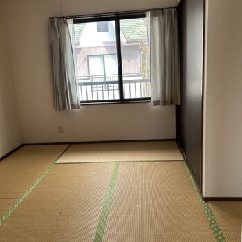 (居間)