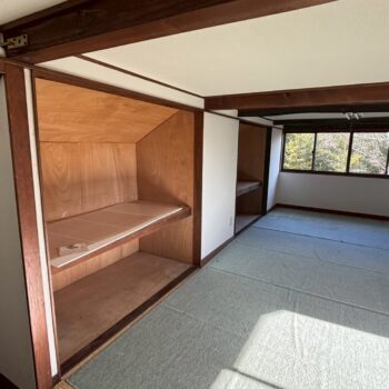 屋根裏部屋 屋根裏部屋